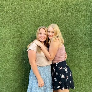 Meet your Posher, Ava